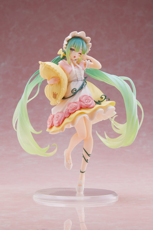 Hatsune Miku Wonderland Figure Sleeping Beauty
