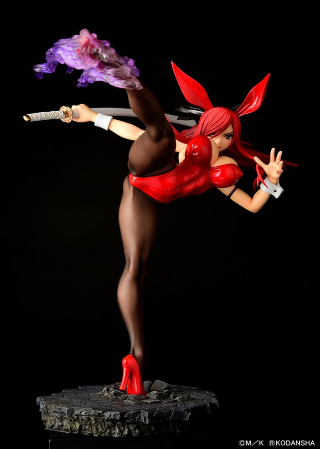 Fairy Tail: Erza Scarlet High Kickver Crimson Bunny