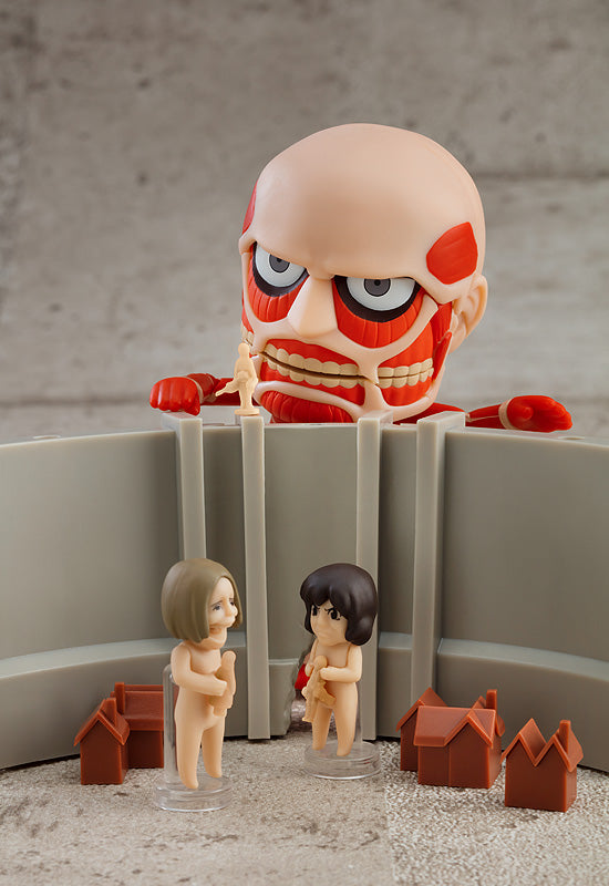 Nendoroid Colossal Titan Renewal Set