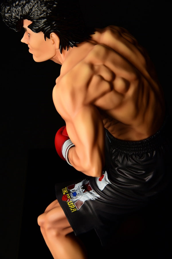 Mamoru Takamura -Fighting Pose-